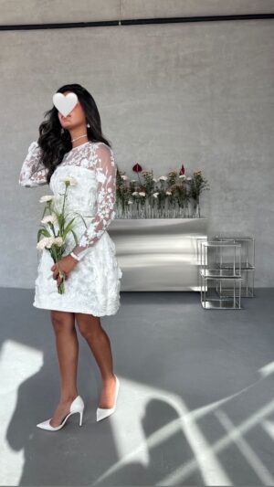 White Bloom Mini Dress 🤍